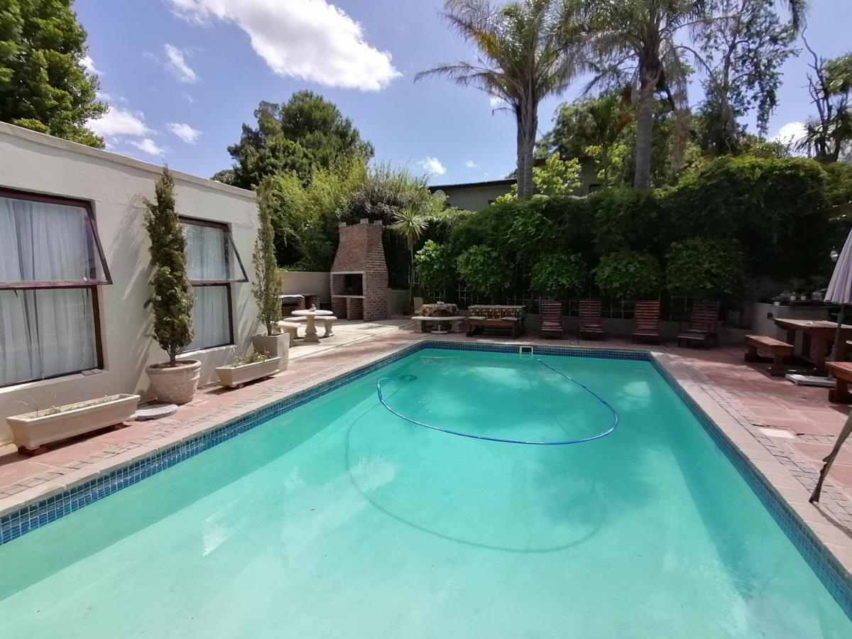 סוולנדאם Aanhuizen Guest House מראה חיצוני תמונה