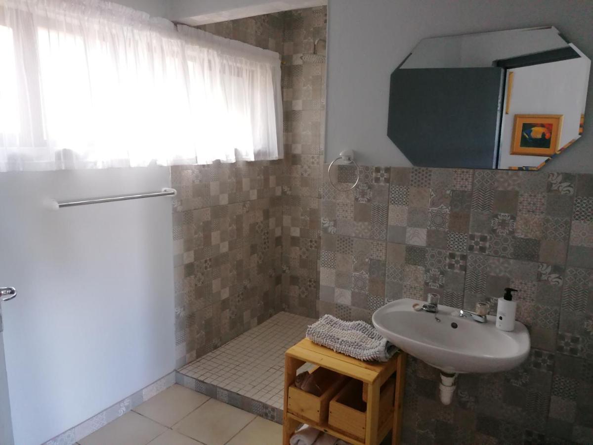 סוולנדאם Aanhuizen Guest House מראה חיצוני תמונה