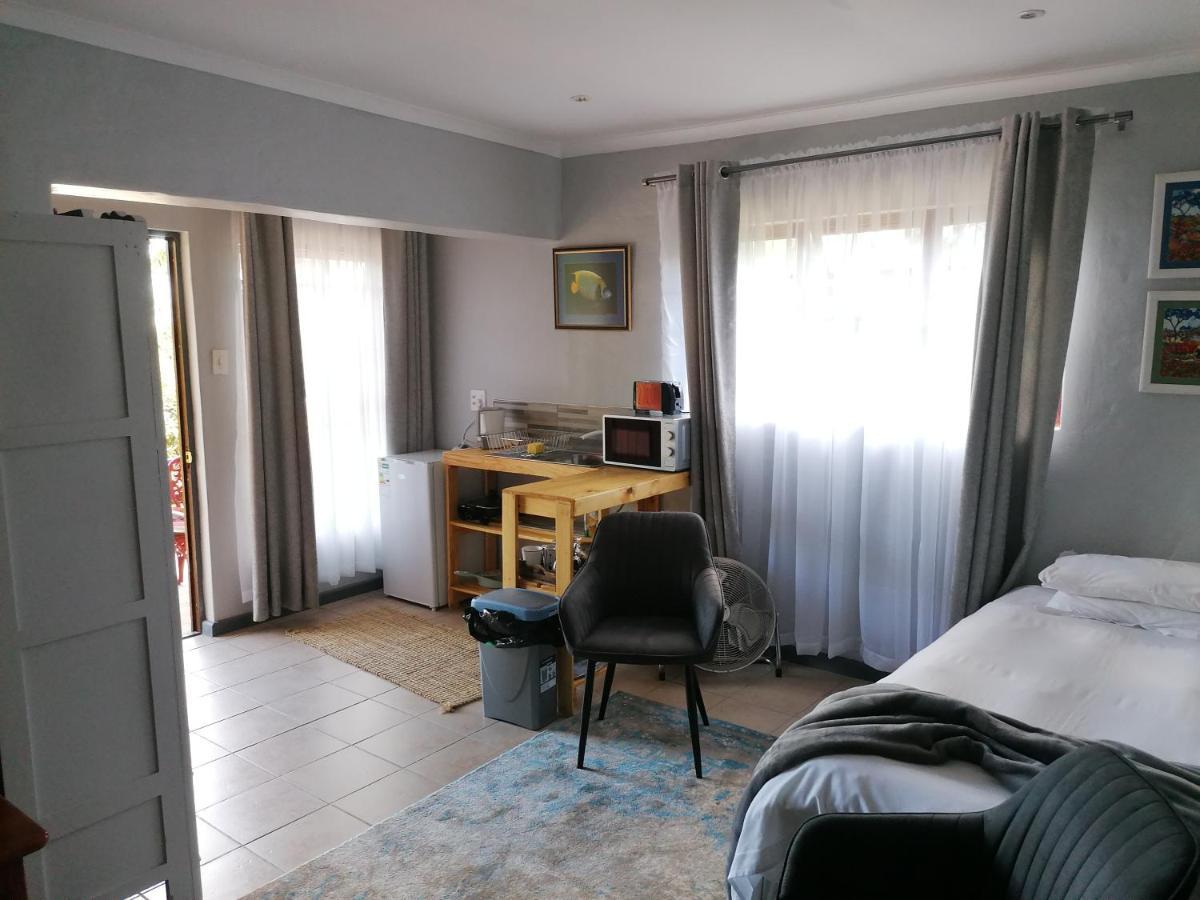 סוולנדאם Aanhuizen Guest House מראה חיצוני תמונה