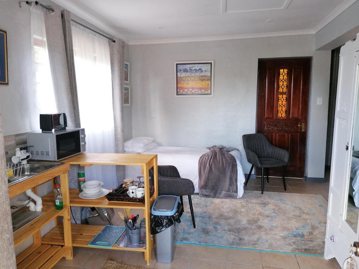 סוולנדאם Aanhuizen Guest House מראה חיצוני תמונה