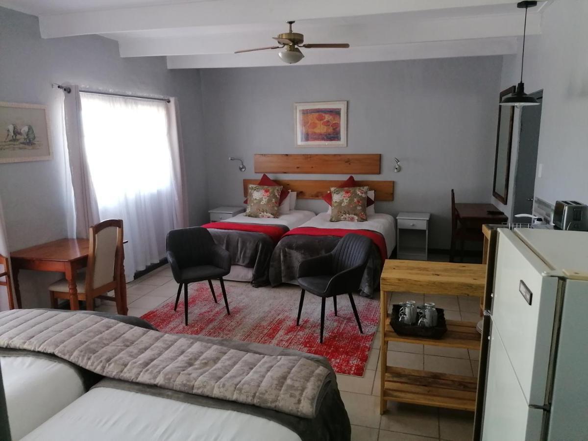 סוולנדאם Aanhuizen Guest House מראה חיצוני תמונה